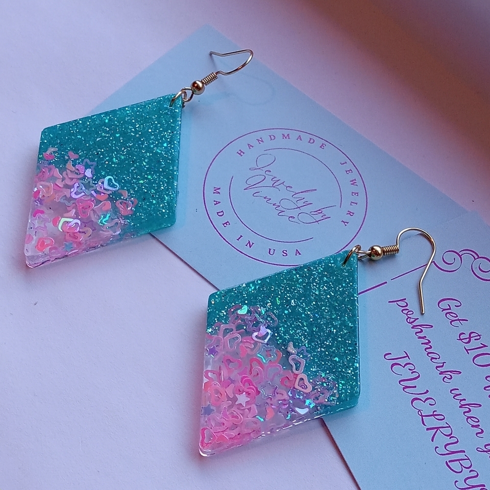 Hand Crafted Pink And Teal Caribbean Sunset Collection Diamonds - Picture 3 of 6